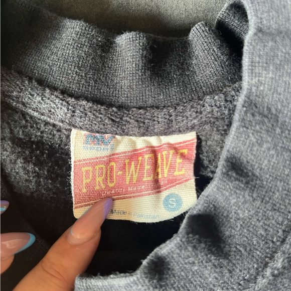 Authentic Vintage HARVARD Crewneck - Picture 3 of 5